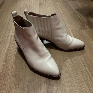 Madewell Bonham Bootie, vintage canvas leather!